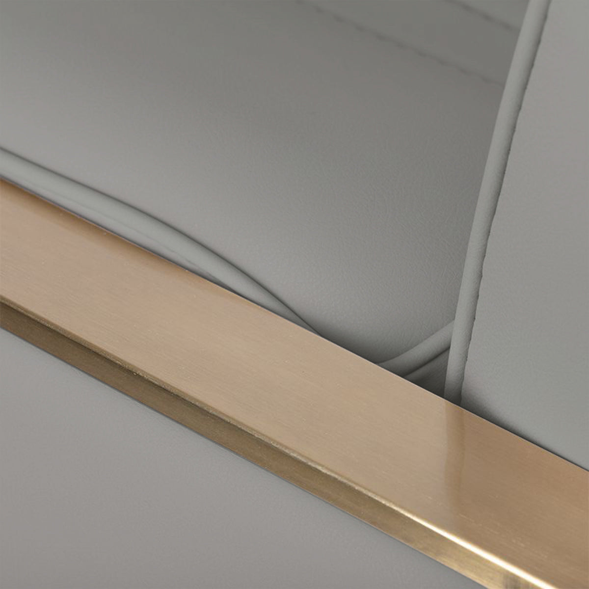 Gabbiano - Frisørstol Acri guld beige - Next Cosmeitcs