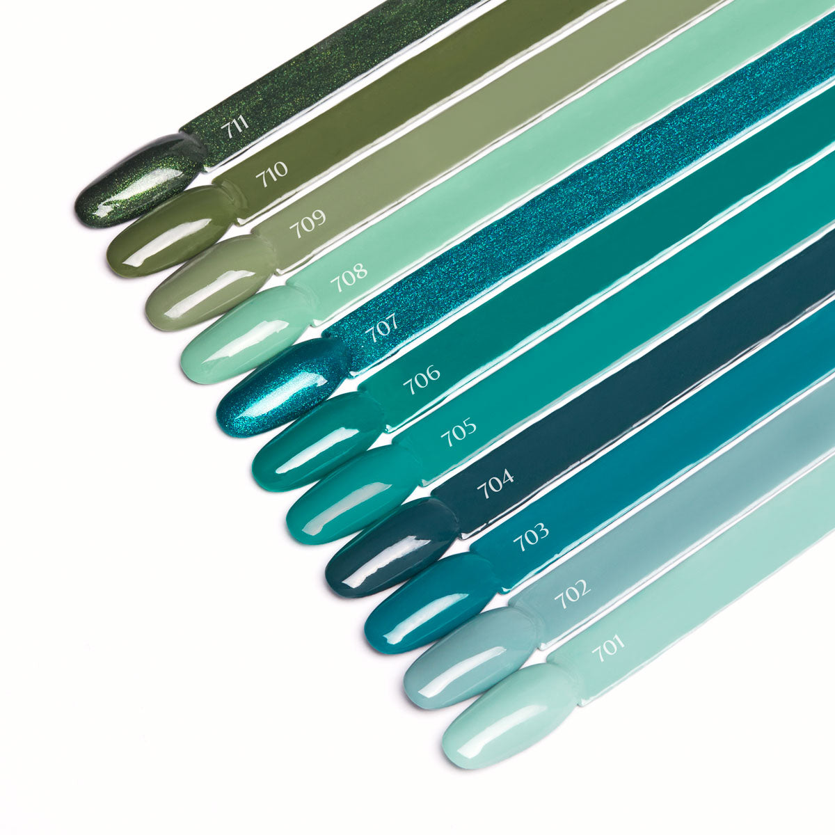 OCHO NAILS Hybrid Neglelak Grøn 710 -5 g - Next Cosmeitcs