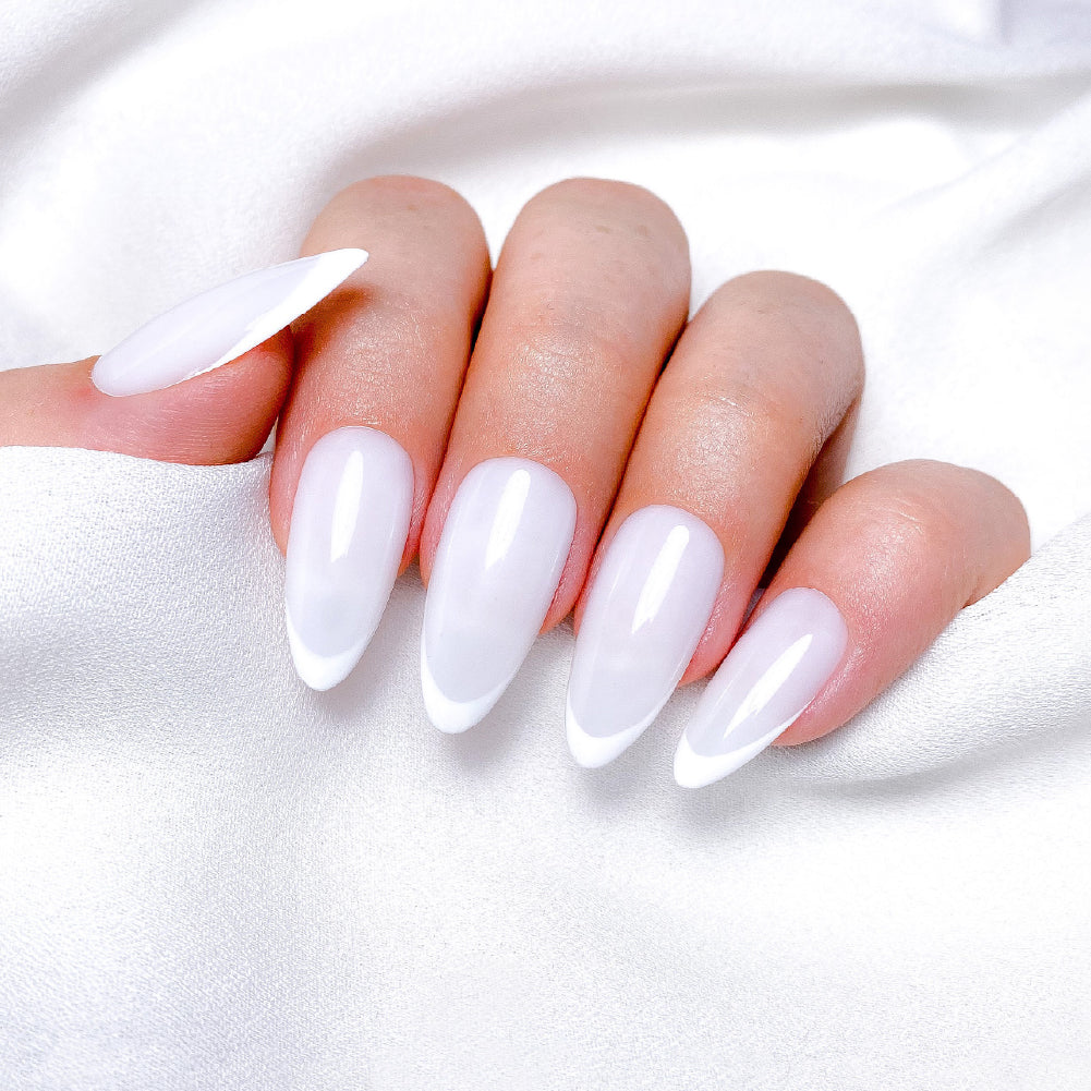 Top Coat Milky White - Delikat og Forfriskende Finish - Next Cosmeitcs